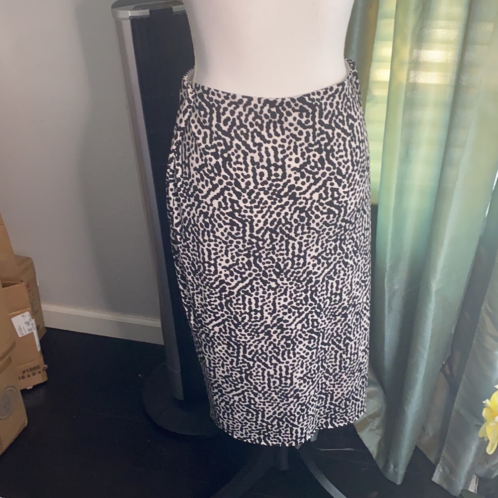 Vince Camuto Pencil Maxi Skirt - Picture 4 of 6